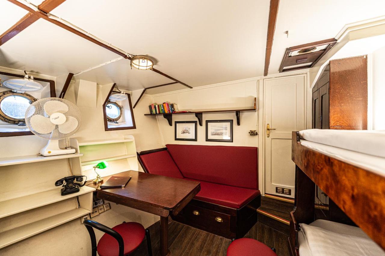 Das Feuerschiff Hamburg Exterior photo